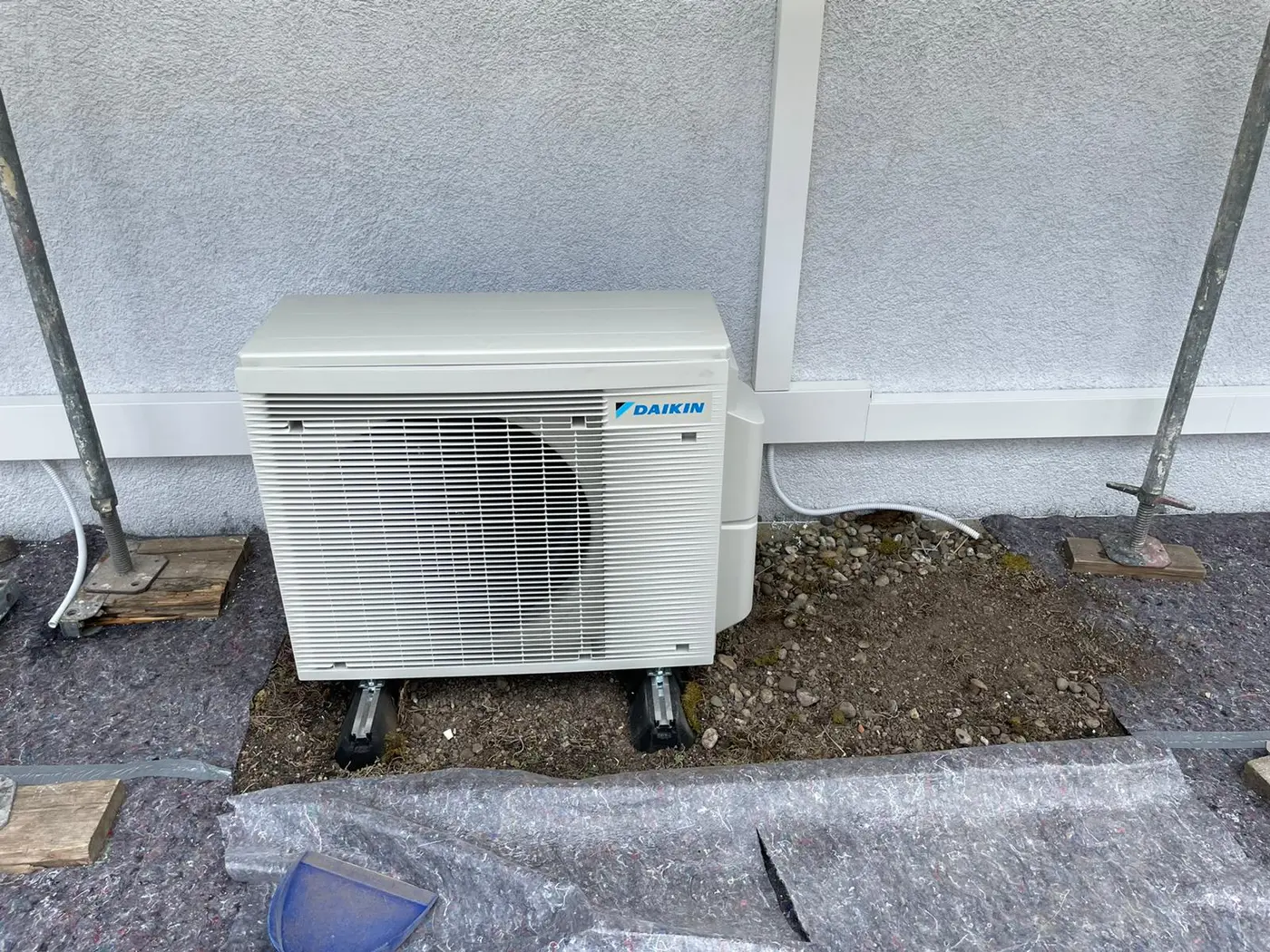 Fachgerecht montiertes Daikin Außengerät